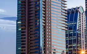 Pullman Dubai Jumeirah Lakes Towers 4*